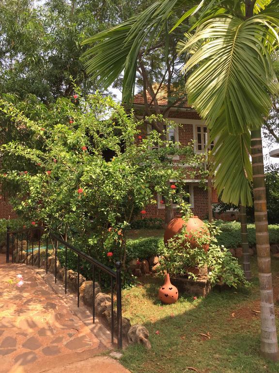 Inn Pondiville Forest Retreat Pondichéry Extérieur photo